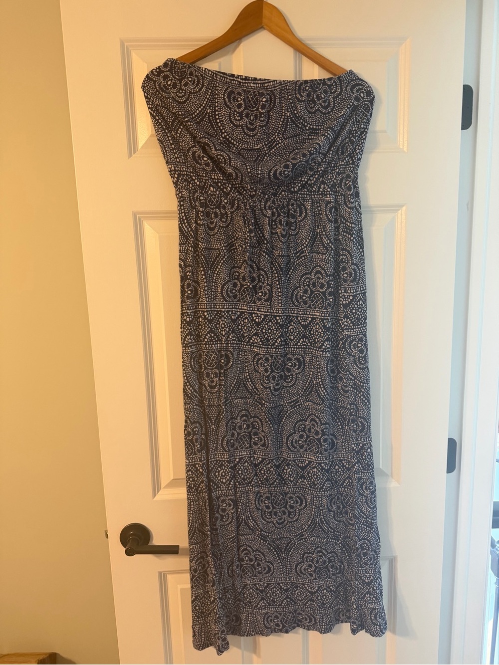 Old Navy Navy and White Strapless Boho Print Maxi Dress